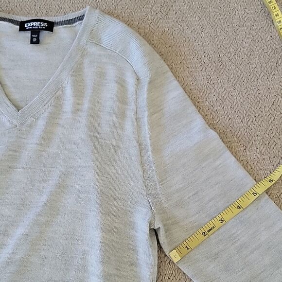 Express Merino Wool Blend Light Heather Gray Long Sleeve Sweater - Size XS - Picture 15 of 15